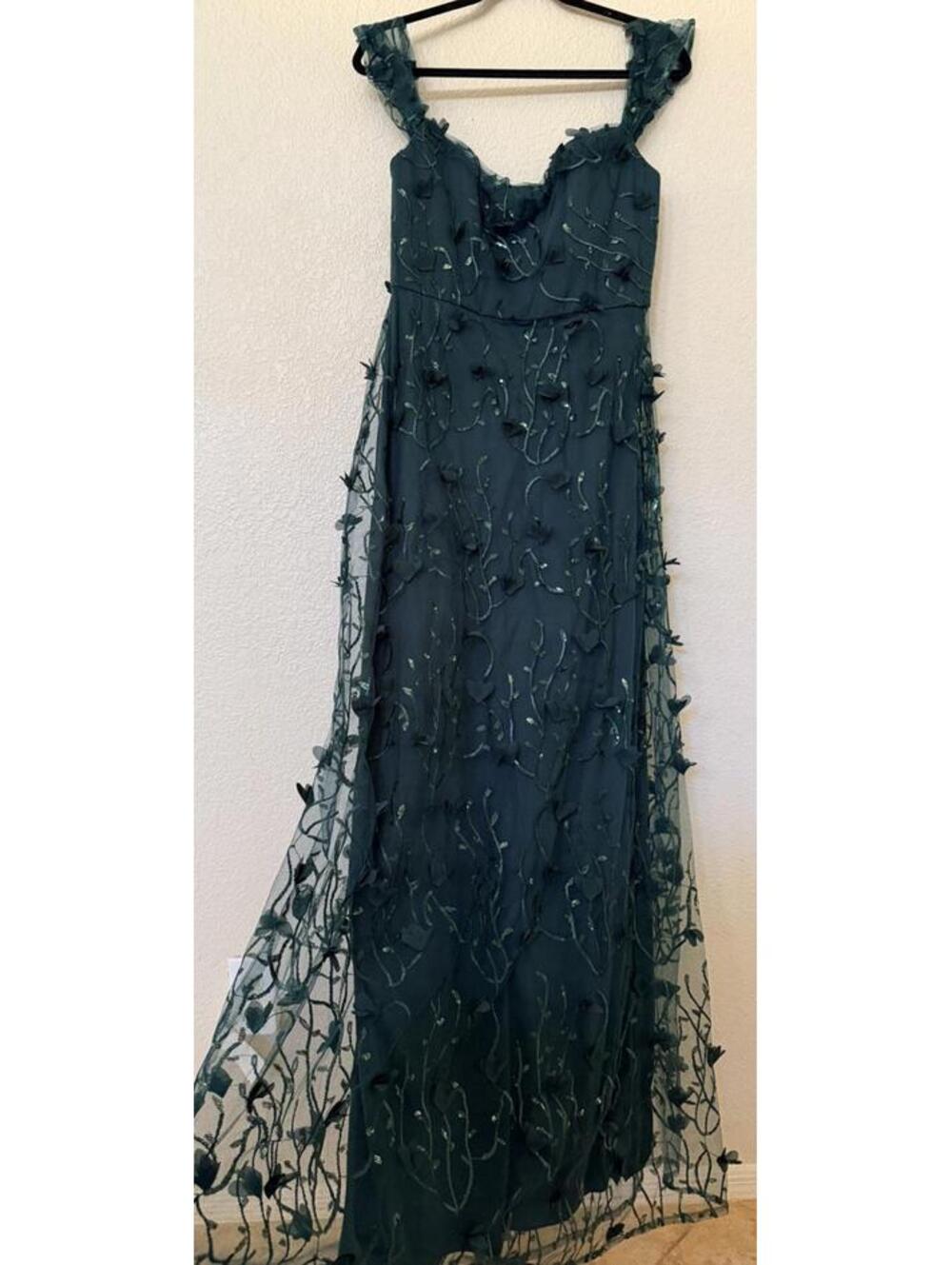 New Dessy Collection 3D Embroidered Off the Shoulder Gown In Evergreen 10 $279 - Picture 6 of 11